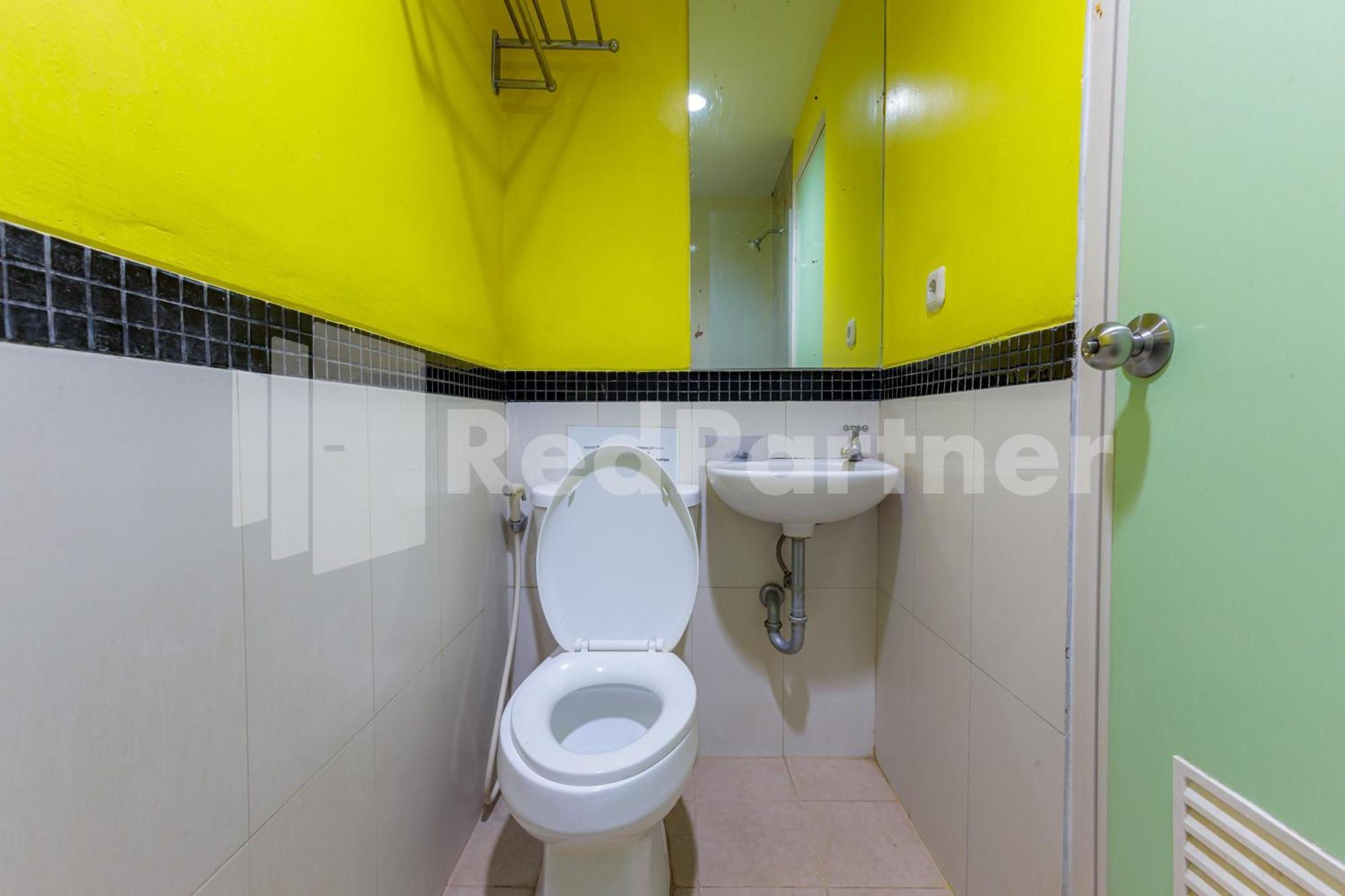 Ichiza Room Redpartner Jakarta Exteriör bild
